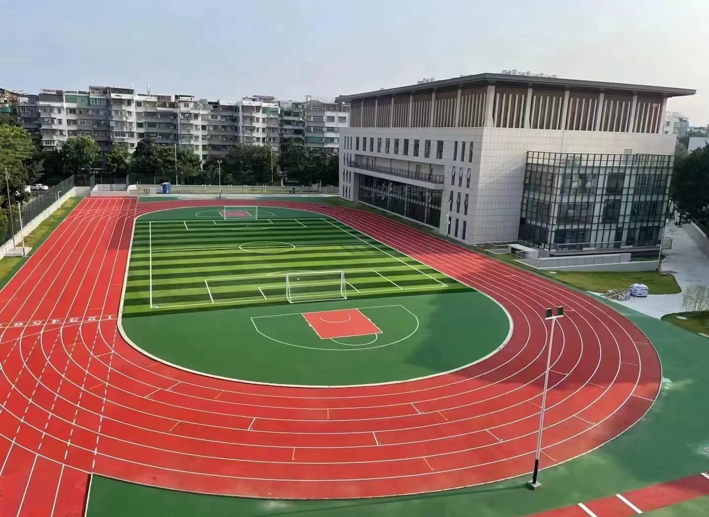白沙黎族自治县人造草坪塑胶篮球场 - 价格